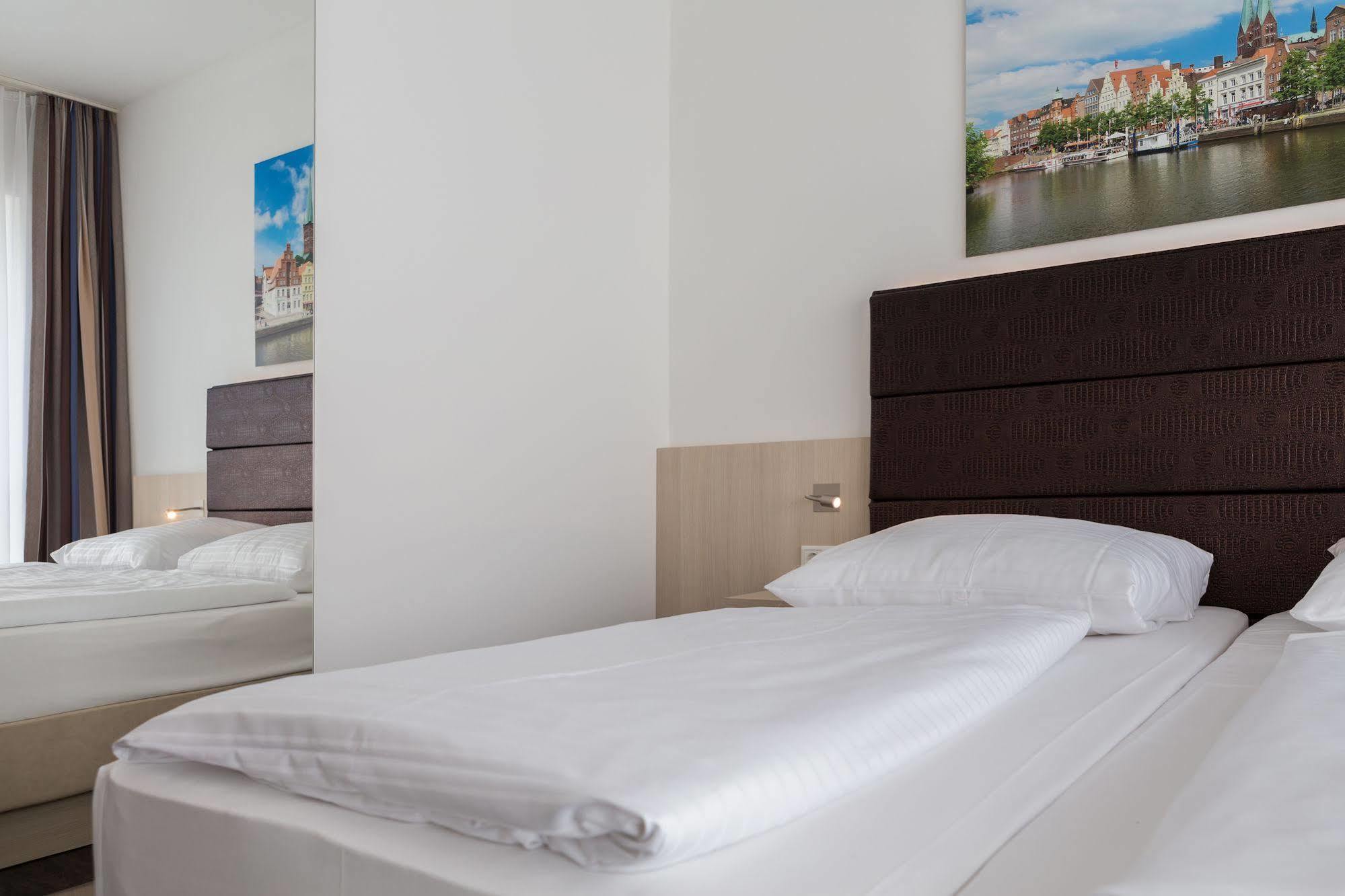 Viva Hotel Luebeck Kültér fotó